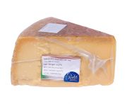Parmigiano reggiano 24 hónapig érlelt olasz parmezán sajt negyedelt 4,75kg